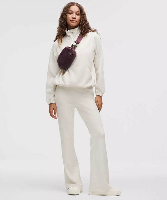 Everywhere Belt Bag 1L Plush Fleece