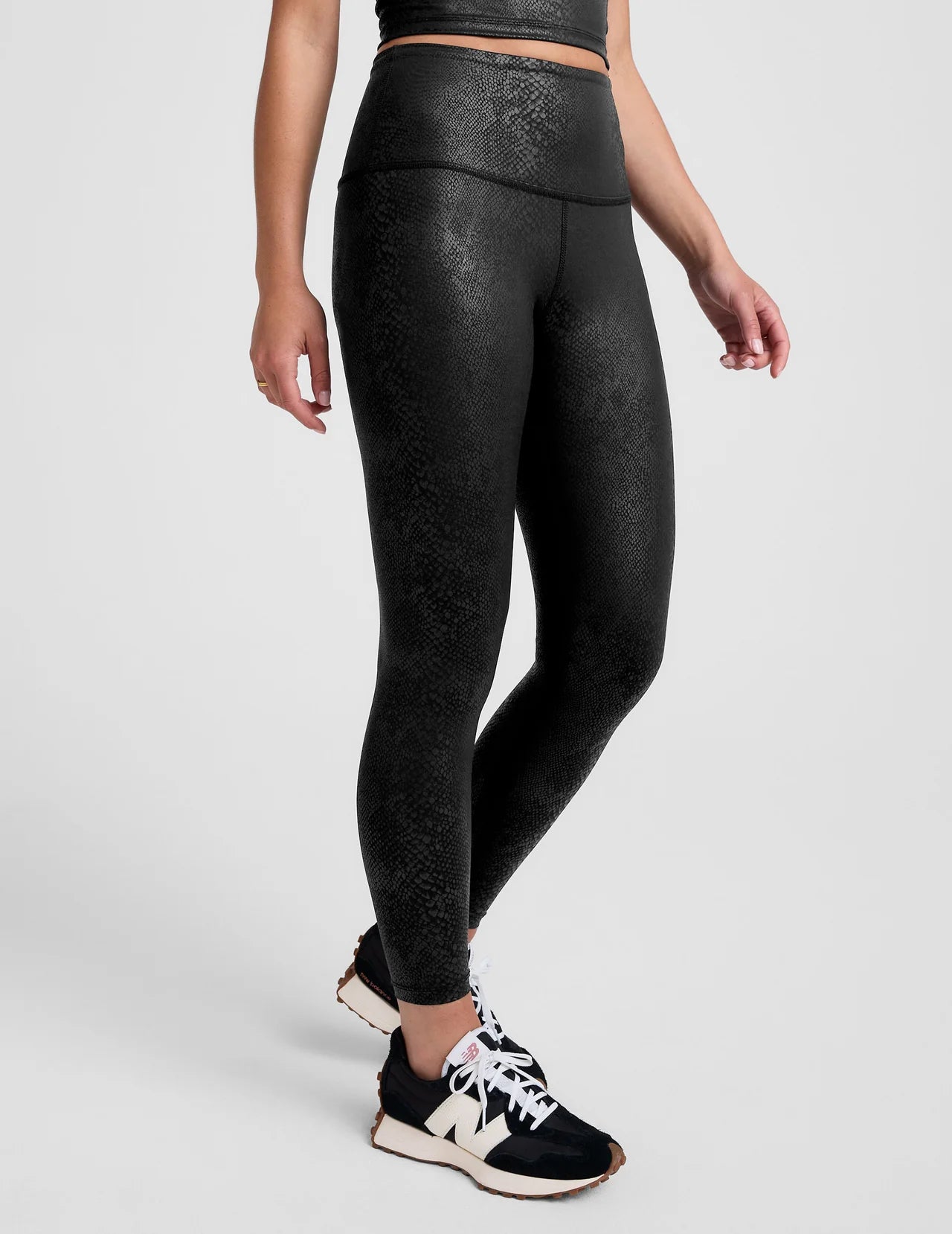 PowerShine Viper High Waisted Midi Legging