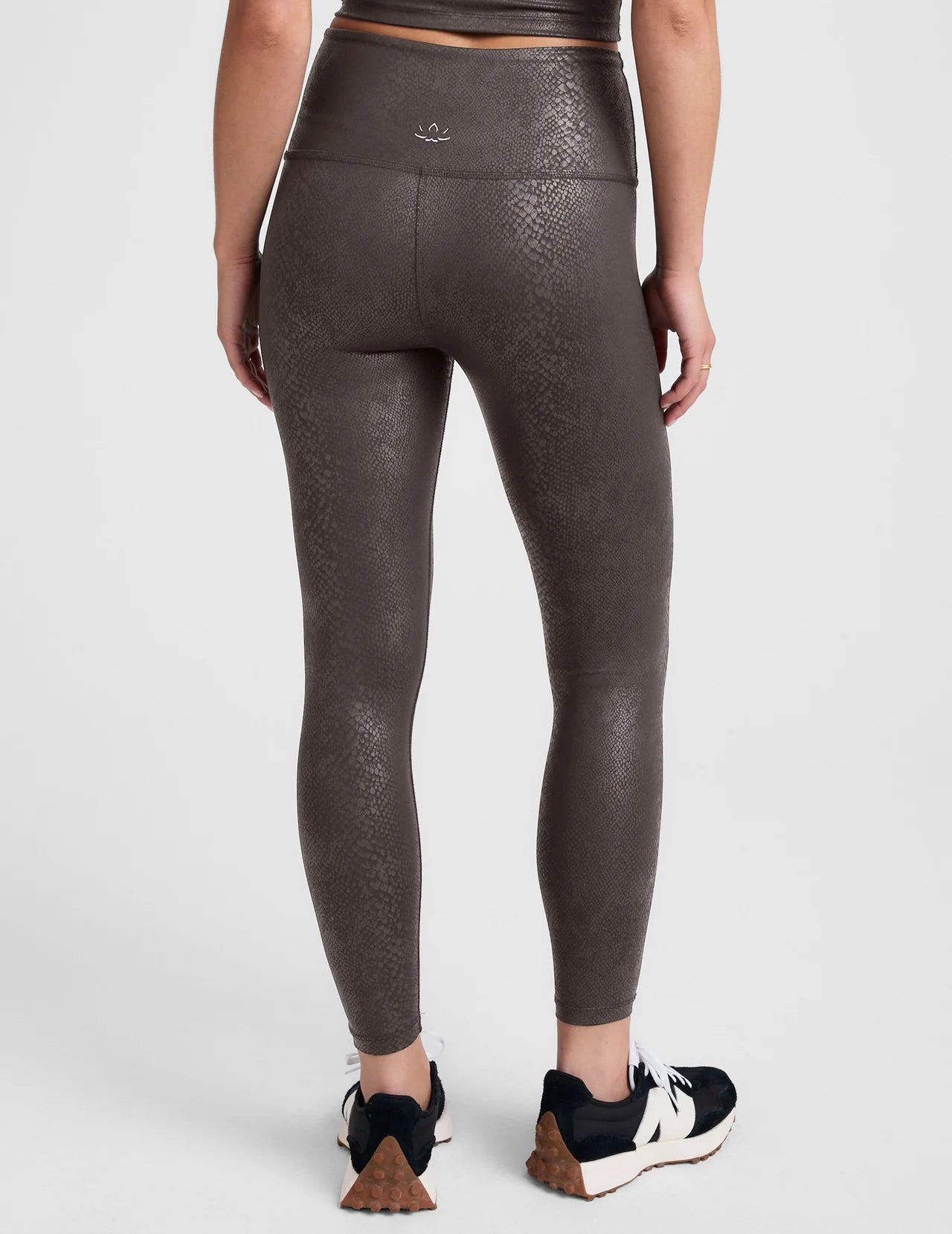 PowerShine Viper High Waisted Midi Legging