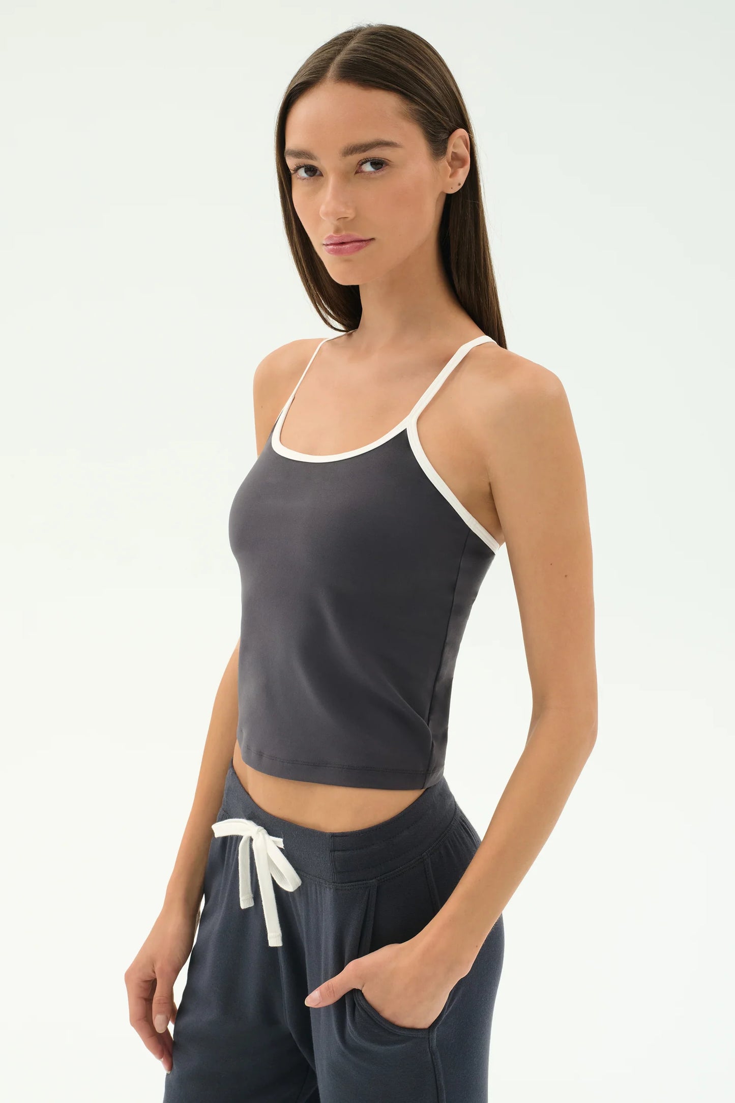 Airweight Tank