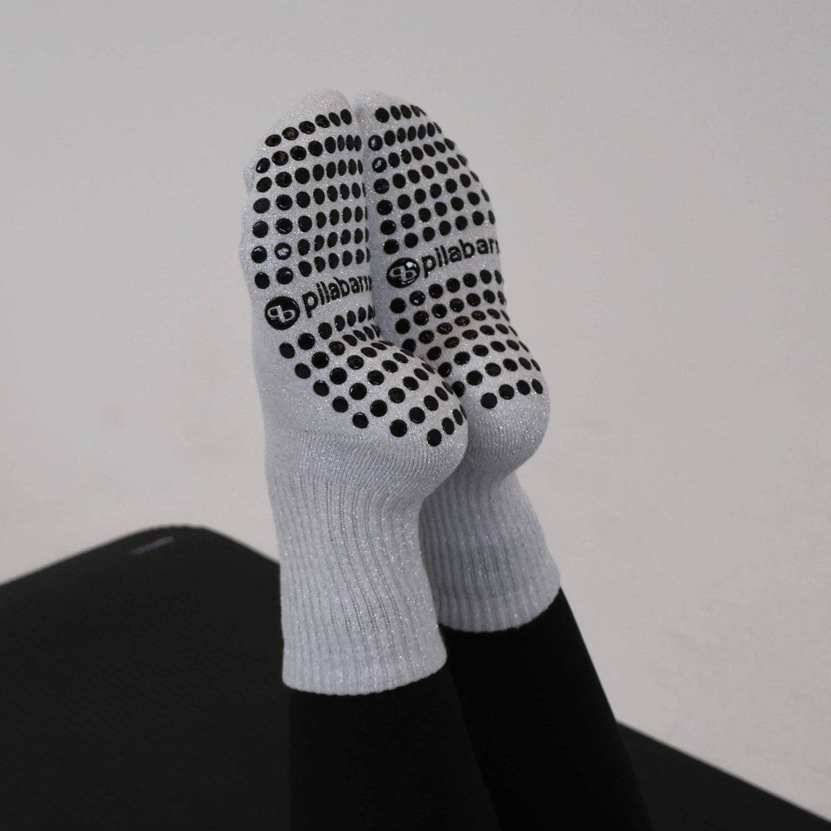 Pila Plain Best Grip Socks - Sparkle Pilates Socks