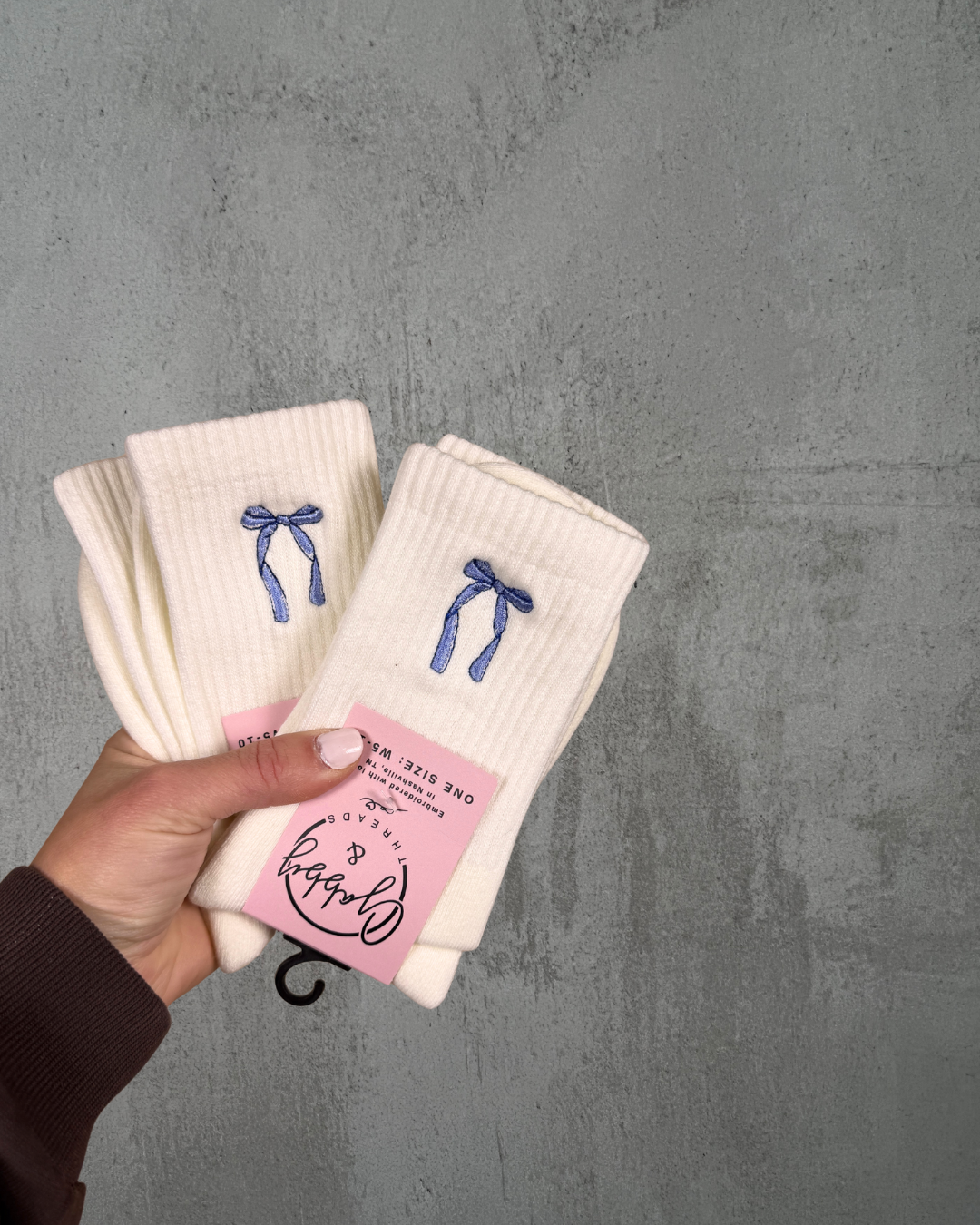 Coastal Coquette Bow Socks (Regular & Grip)