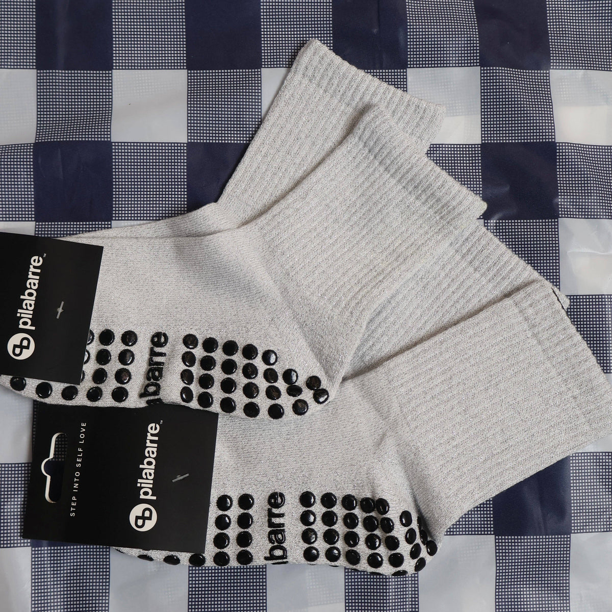 Pila Plain Best Grip Socks - Sparkle Pilates Socks