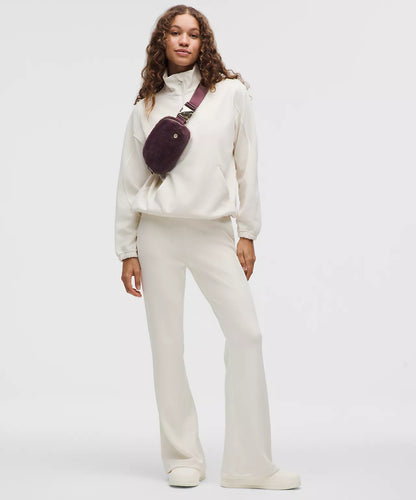 Everywhere Belt Bag 1L Plush Fleece