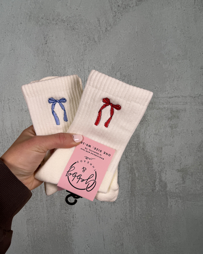 Coastal Coquette Bow Socks (Regular & Grip)